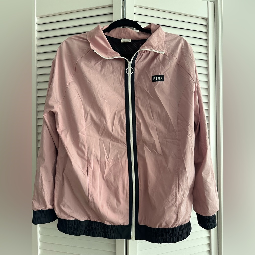 💗PINK WINDBREAKER